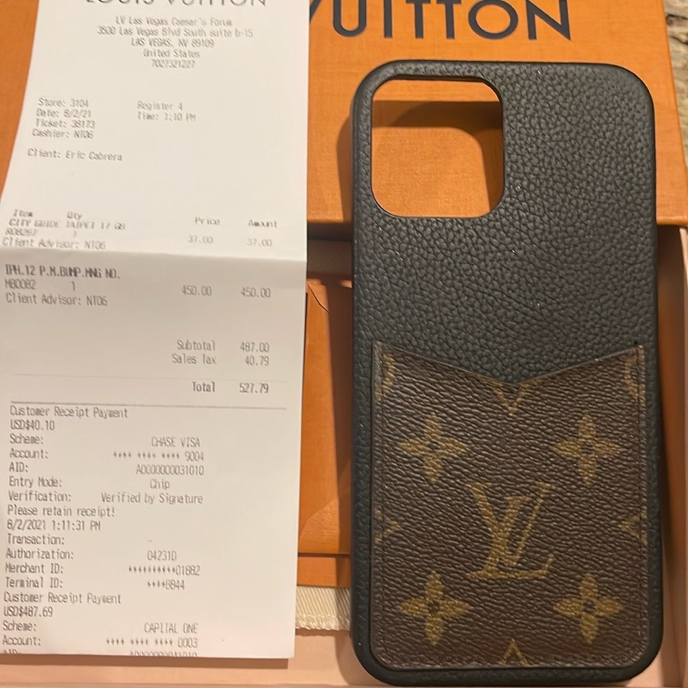iPhone 12 Pro Max LV cover